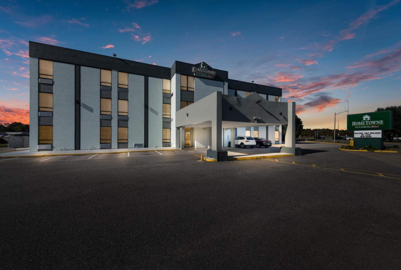 Hometowne Studios By Red Roof Newport News - Hampton West Exteriör bild