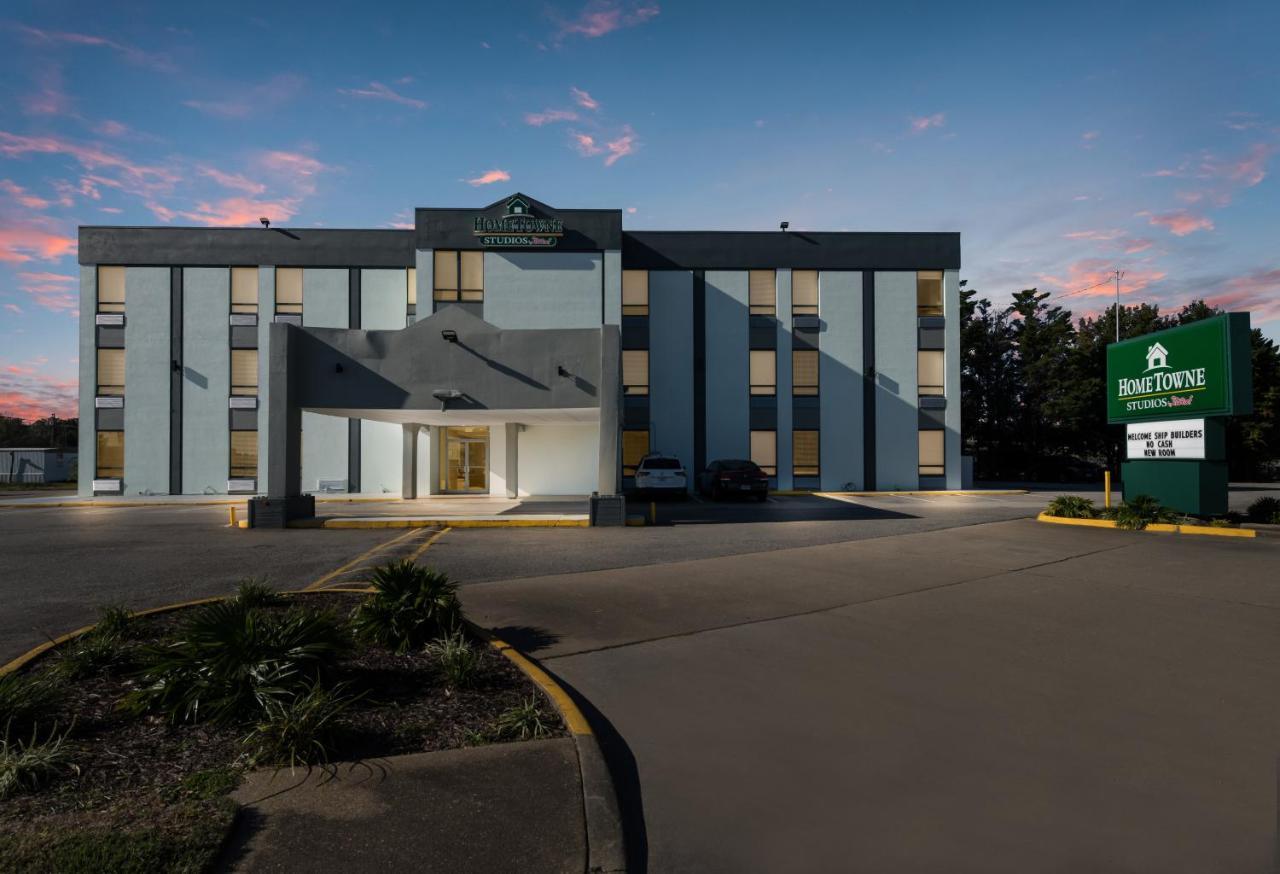 Hometowne Studios By Red Roof Newport News - Hampton West Exteriör bild